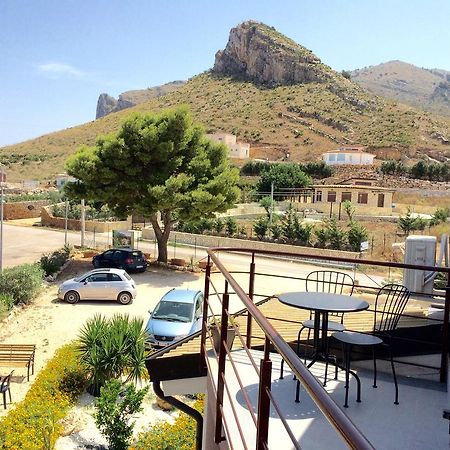 Addisa Locazione Breve Hotell Castellammare del Golfo Exteriör bild